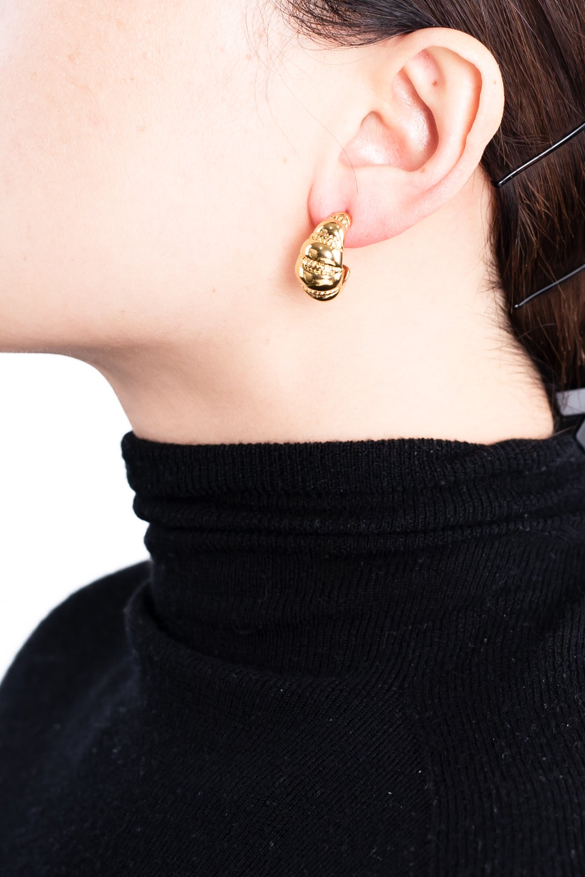 Chunky Hoop Gold Earring – Lisa Zhao